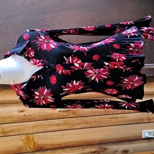 Black/red/pink/white/gray flowered blouse Christopher and Banks  size M